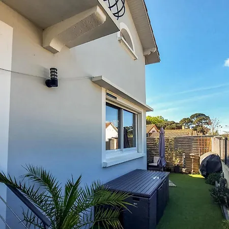 Awesome In Semesterbostad *