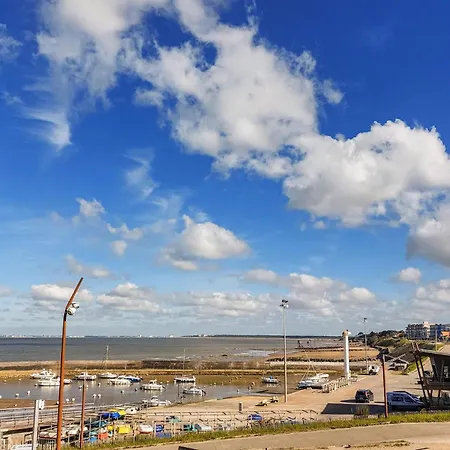 Awesome In * Saint-Michel-Chef-Chef