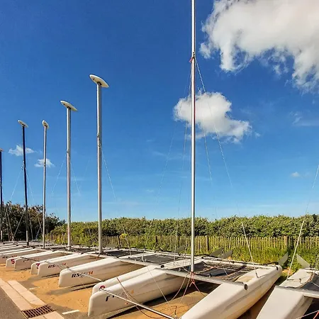 Awesome In Semesterbostad Saint-Michel-Chef-Chef