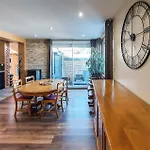펜션 2 Bedroom Amazing In