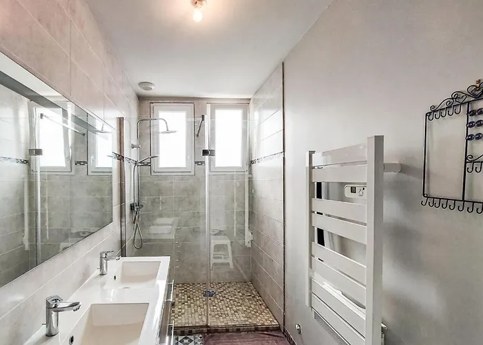 Awesome In Nyaraló Saint-Michel-Chef-Chef